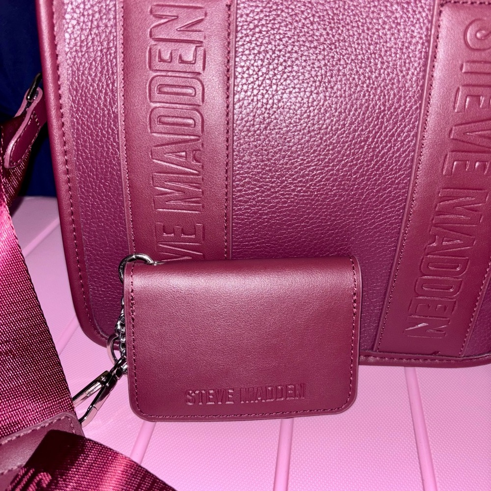 NWT! STEVE MADDEN Burgundy Satchel Bag and Wallet Set - Picture 2 of 7